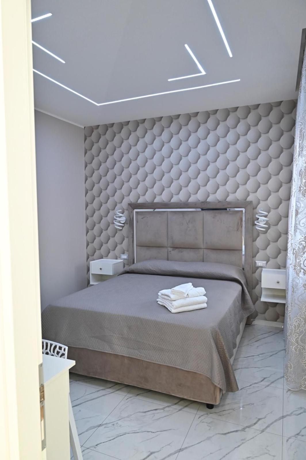 Bebsantaniellohouse1 Bed and Breakfast Napels Kamer foto