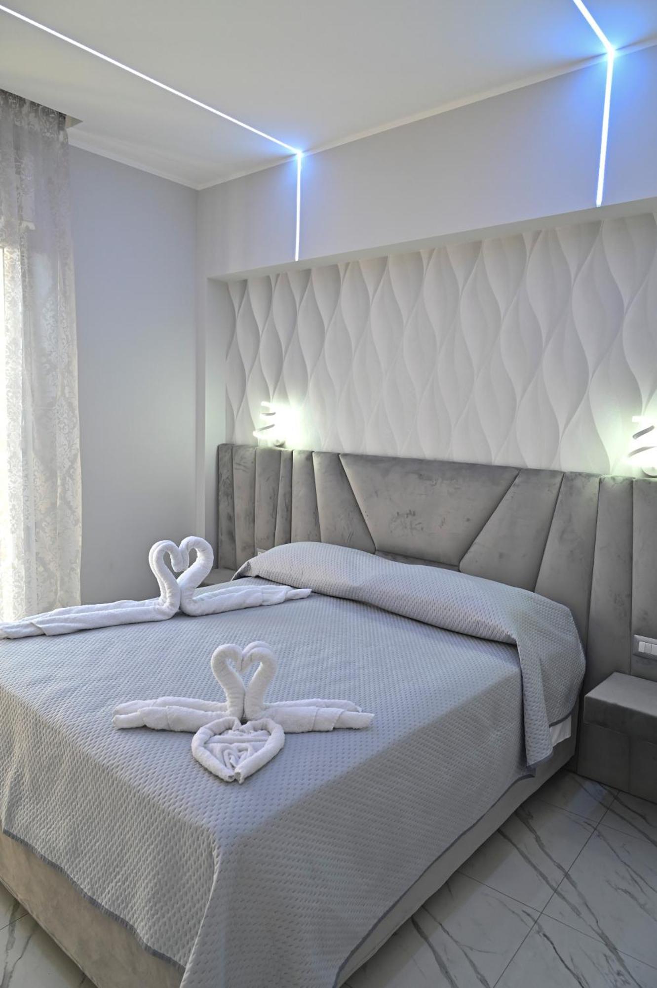 Bebsantaniellohouse1 Bed and Breakfast Napels Buitenkant foto