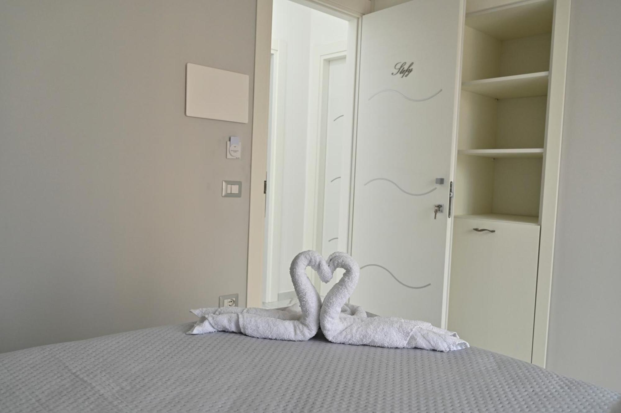 Bebsantaniellohouse1 Bed and Breakfast Napels Buitenkant foto